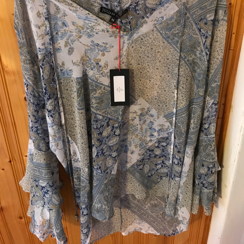 Julian Chang- Medium- Emily Top